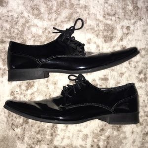 Men’s size 12 Calvin Klein Dress shoes